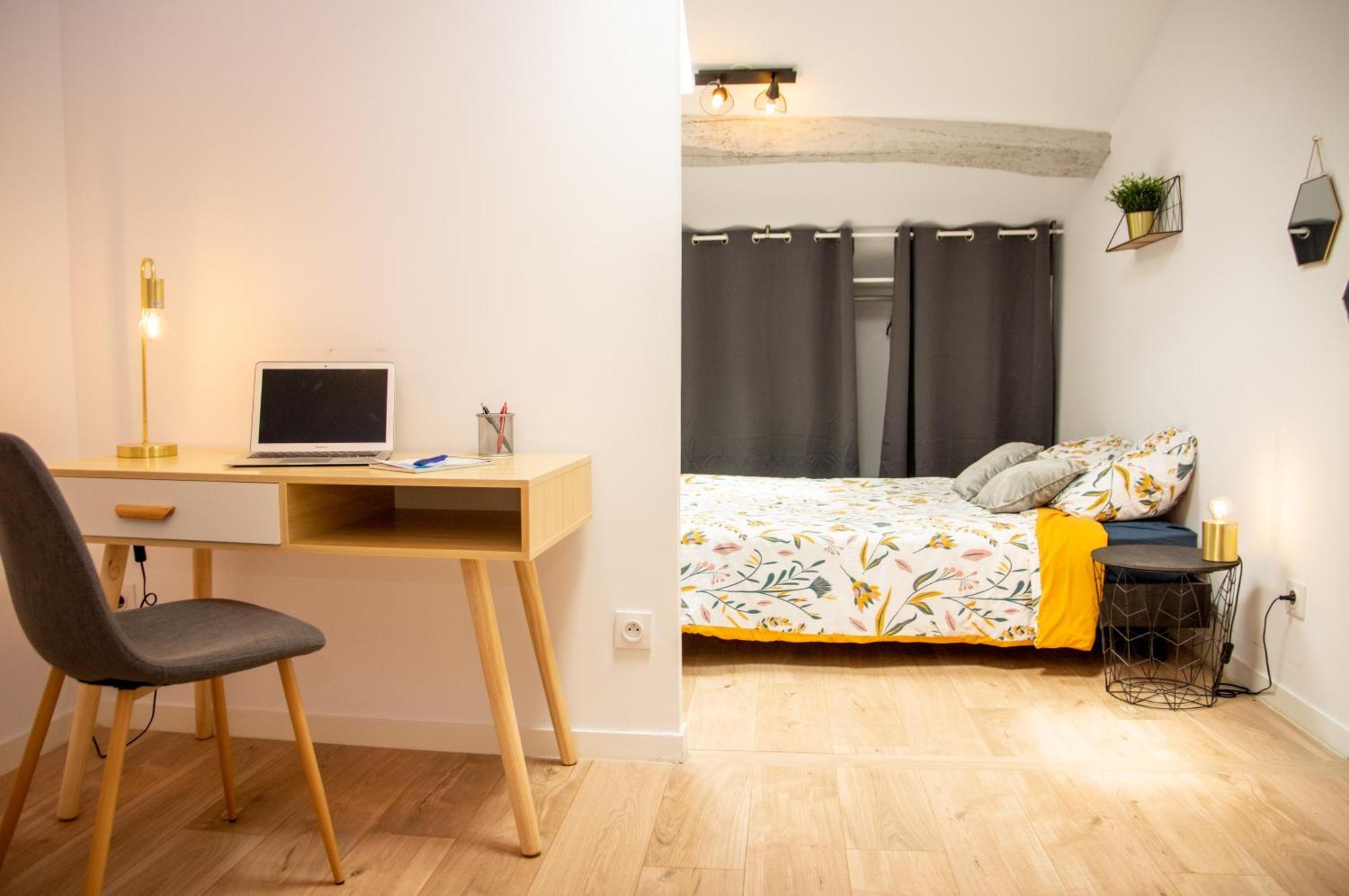 Duplex Cocoon - 10 Min De Blaye - 20 Min Cnpe - Wifi - Tv Hd Appartement Saint-Seurin-de-Cursac Buitenkant foto