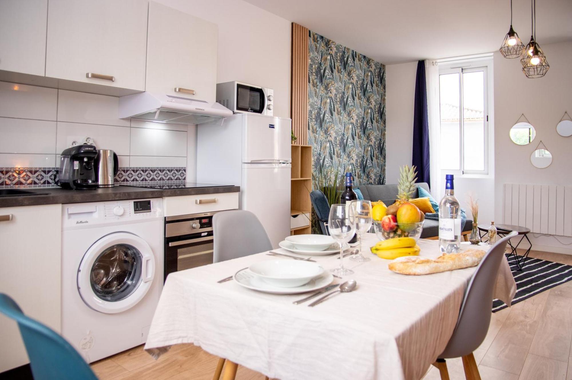 Duplex Cocoon - 10 Min De Blaye - 20 Min Cnpe - Wifi - Tv Hd Appartement Saint-Seurin-de-Cursac Buitenkant foto